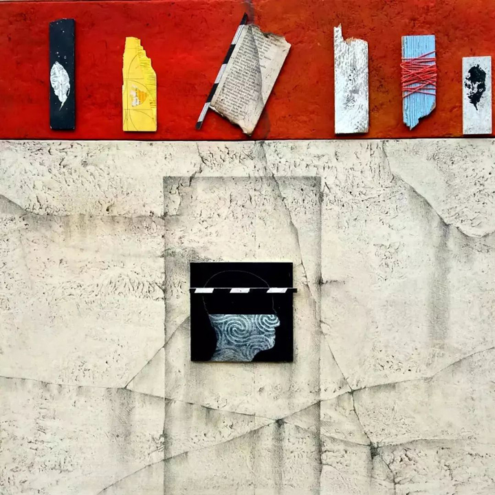 frammenti diversi "l'anticamera del pensiero" (installazione)
